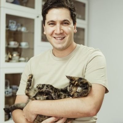 ososCoder's profile picture. | Developer 🧑🏻‍💻
| Biologist 🧬