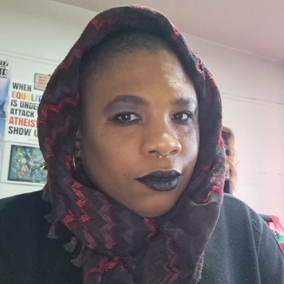 Afrofeminist Nerd. Full-time Homecare Worker. No-time for your bullshit. FGC Auntie. Hood Pro-hoeletariat. Autarkis Brujah.