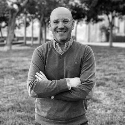 Abogado, Empresario, Mentor… B Greenly Founder. Acompaño a las Empresas y a las Organizaciones para que sean sostenibles.