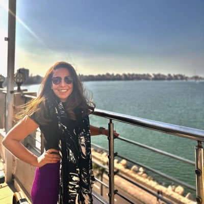 sandyfarid92's profile picture. living in a rollcoaster with no jumping off..