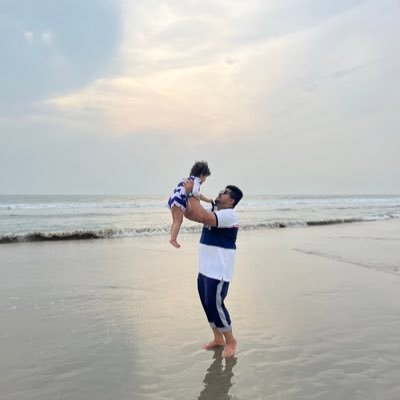 iam_shahrukhh's profile picture. 