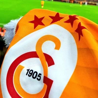 Atatürk  Galatasaray ve vatan sevdalıs.    ❤️💛❤️💛🇹🇷🇹🇷