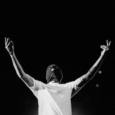 GraphicNinez's profile picture. human failure, human learner