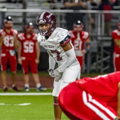 Long Beach High School | Athlete co 2026 | WR & Safety | 5'10 170 | 4x400 | 3.95 gpa | Football, Basketball, Track | (228-669-0412) shelbyvalentinejr@icloud.com