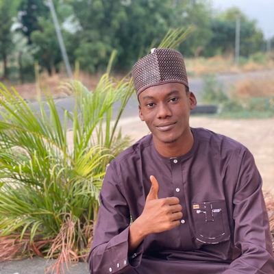 I am a medical student at UDUTH SOKOTO. I like comedy and memes. saving lives❤️ is my hobby.
Love #Quran and #History.