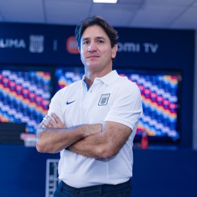 Futbolista retirado, Director Técnico, campeón de Libertadores Boca🏆 Pumas🏆Toluca 🏆 Goleador (LIGAM) ⚽️ ⚽️Sudamericana ⚽️  Interliga⚽️ La Familia ante todo.