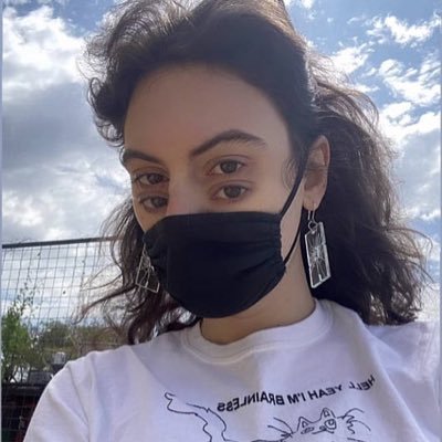 a_geen_bean's profile picture. 