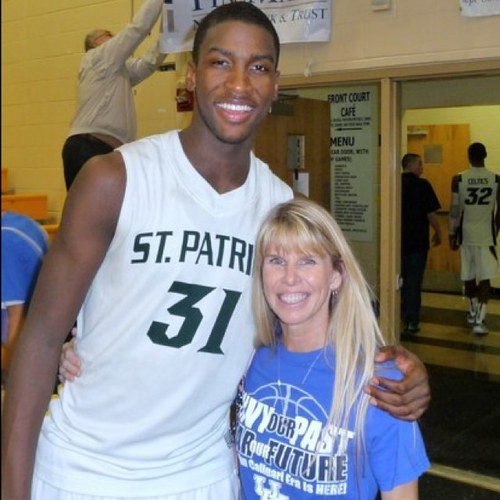 1kytondainfl's profile picture. Love the Wildcats, Reds, Bengals, cheer for all KY Pros ! Love KSR & Cameron Mills Radio, Sunday Morning Sports Talk & BB Insiders Keeps me connected to home