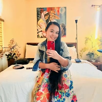 •LPT 👩🏻🏫
•Degree Holder (Major in English)
•Professional Statistician
•Maed Graduate.👩🏼🎓