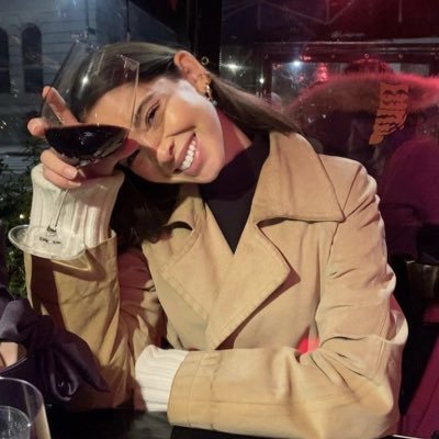 amyhemmes's profile picture. films, books, & wine type girl | 18+ | STEM student | she/her. #daisychristian #christiangiana #magnoliajulian #evajacks #freepalestine🇵🇸 minors do NOT follow