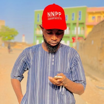 ShamsuSabituAh1's profile picture. The simple things are also the most extraordinary things, and only the wise can see them.