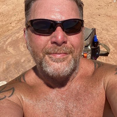 daddyinoklahom1's profile picture. Open