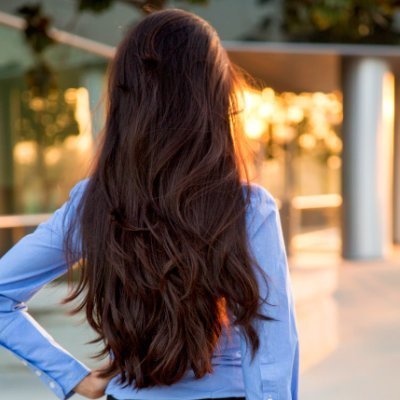 Kendinizi başkalarına anlatmanıza hiç gerek yok.
Herkes kimliğini cebinde, kişiliğini yüreğinde taşır.
Uslubunuza dikkat edin babanızın kızı değilim.
🚫DM🚫