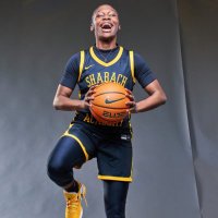 Comari5 (@comari5_) Twitter profile photo