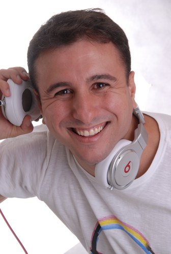 TWITTER OFICIAL DO DJ TUBARÃO - Contatos para show 21 8138-8860 contato@djtubarao.com.br