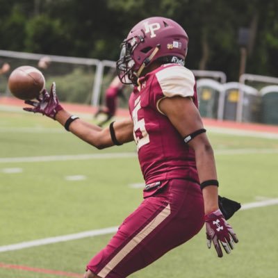 6’1 200pds OLB/Playmaker Iona Prep’25             https://t.co/CBXAbm1gIT