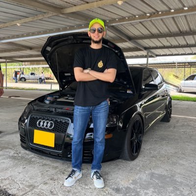 Piloto Comercial de Avión, Streamer en Facebook Gaming: JumboSoldier, hincha @JuniorClubSA 🔴⚪️🦈 en Dios confío, amante a los carros deportivos!