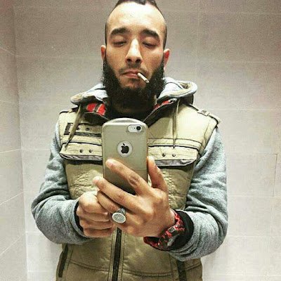 ChichiNdb15893's profile picture. سأكون بخير فقط عندماأغادرر

هذا العالم القذرربُمْآ آڪوُنْ ڛيُء لُڪنْ لُآ آمْتْلُ