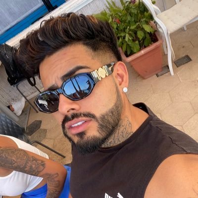 blueshoes76's profile picture. 🔎🟡 Early Memecoin Research | 💰Looking for the next 100x | Proud @VanquishAlpha Member | Discord Pro for hire 📩