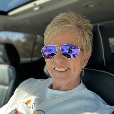 loudtownmom Profile Picture