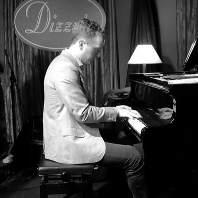 Insta: @roryclark - Jazz Pianist | Vocalist | Composer | Arranger | Digital Marketing | SaaS