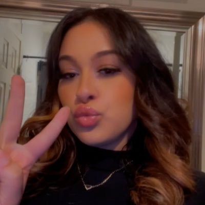 _Victoria11_'s profile picture. 