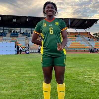 joueur de football
International U20 de l'équipe nationale féminine U20 du Cameroun 
⚔️@as_fortuna_officiel
🇨🇲@fecafootofficiel
Psaumes 23
