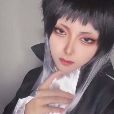 Cosplay┊︎20↓高卒済┊︎関東┊︎雑多┊︎男装7割┊︎かなり低浮上┊︎よくいる所⇒@shiotake_shio0