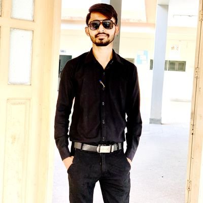 Mudu___Gabsss's profile picture. 。PharmaCist💊 💉 
。leo 🦁 
。Cake killer on 26 jul 🍰🎂
。DON'T BE A MAN WHO NEEDS A WOMEN.
 。 BE THE MAN A WOMEN NEEDS...🌚💯