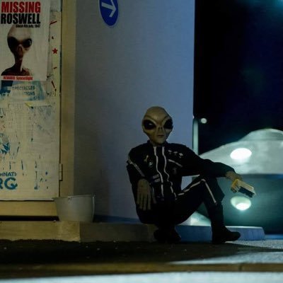 lerouxttheo's profile picture. Parisien, citoyen du monde... Aimer un tweet ne veut pas dire partager l'opinion !!