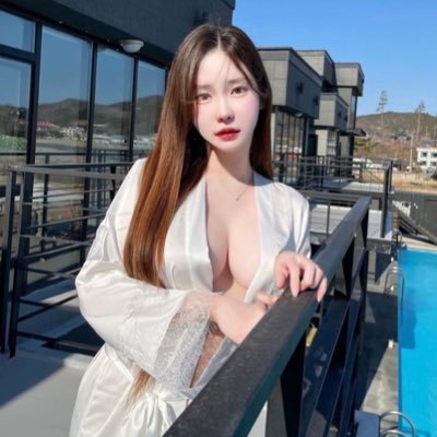 AV606221997462's profile picture. 資産はあるけど有名AVになる夢を叶える。