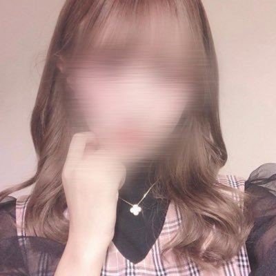 多分人よりもちょっとせーよくが強めの女の子です♪奉仕するのが大好きです。えちぃやついっぱい見てほしいです。