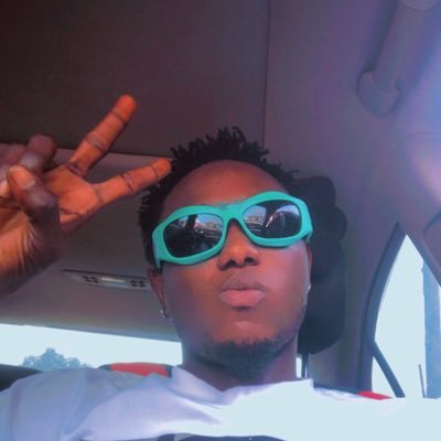 full vibes… complete Entertainer… Loyal friend.. beautiful mind.. Love 💜 and Grace Hunter… man of faith and a strong 💪 believer… GOD is the Greatest ❤️💯
