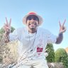 corinti_oz's profile picture. A pouco tempo estava no sol de 40⁰C e hoje estou num frio de -40⁰C. Mais loco que isso, só eu mesmo.