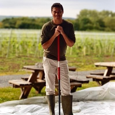 BSc Viticulture/Oenology student @PlumptonWine 🍇 Wine enthusiast 🍷 Learning the art of winemaking 🍇🍷 Grapes, science, and passion in a glass 🥂 🏳️‍🌈