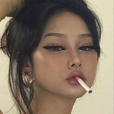 reniellavs's profile picture. prettiest girl reniella ‹3