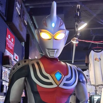 ウルトラマンシリーズが大好き！
ガチャガチャと映画鑑賞が趣味！