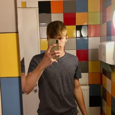 tvrdy_pavel's profile picture. 