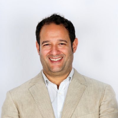 Gestor administrativo colegiado numero 876. Asesor financiero certificado por el CISI