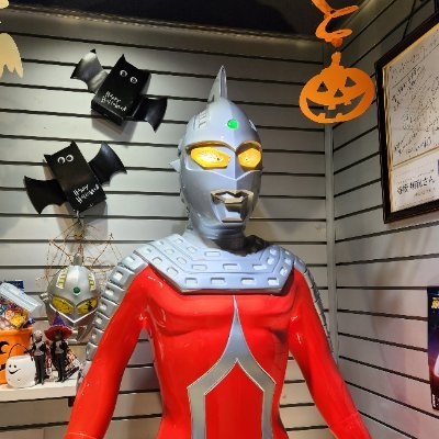 tinybugs_en's profile picture. Account created for learning English.