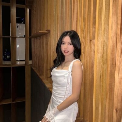 multx_zi's profile picture. PPOP SINAING 🫳✨️ || @anlluvw