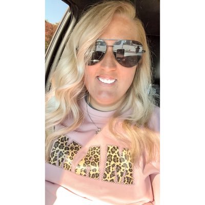 LEO wife | mom | 911 dispatcher | firefighter/emt | coffee obsessed | insta➡️@kaitiwood