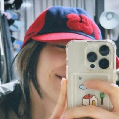—☆ I can take a photograph of other people, but in the end your still my number 1 muse♡