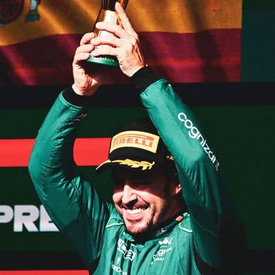 Fan de la Formula 1 pero sobre todo de don Fernando Alonso Diaz 💚 
33? Como? 
Paraguayo 🇵🇾
eSports Driver #AB⁷⁰ 🏁✌️
Cerro Porteño❤️💙 y Real Madrid 🩶