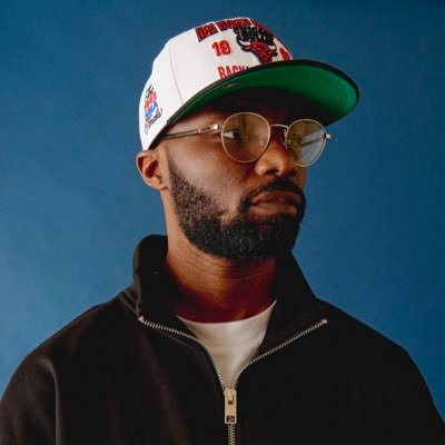 SanusiThe1st's profile picture. 🎨 Founder @artmculture 🧠 The Social Architek 🇳🇬 Be Prolific Not Perfect 🏁