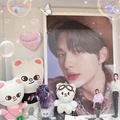 @seungminni1 ૮ • ﻌ - ა  𝒔𝒕𝒂𝒚 ♡
°                 𝒔𝒕𝒓𝒂𝒚𝒌𝒊𝒅𝒔
°             ✰ ✰ ✰ ✰ ✰
승민 𝑺𝒕𝒓𝒂𝒚𝑲𝒊𝒅𝒔 ♡나의 우주♡ 𝟐𝟐/𝟗