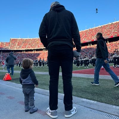 Former Ohio State/NFL Tight End - Financial Advisor * Opinions are my own and not to be taken as advice