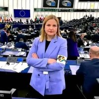 Karen bitcoin trader (@pblnvestinh) 's Twitter Profile