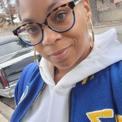 Detroiter. TSU alum. XULA baseball biochem mom. Plant lady. Sports fan. SGRho 🐩💙💛