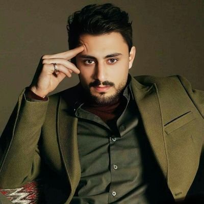 🤨وَتُعِــــز_ُّمَـــن_تَشَـــاءُ_وَتُــــذِلُّ_مَـــن_تَـــشَاء❤🩹